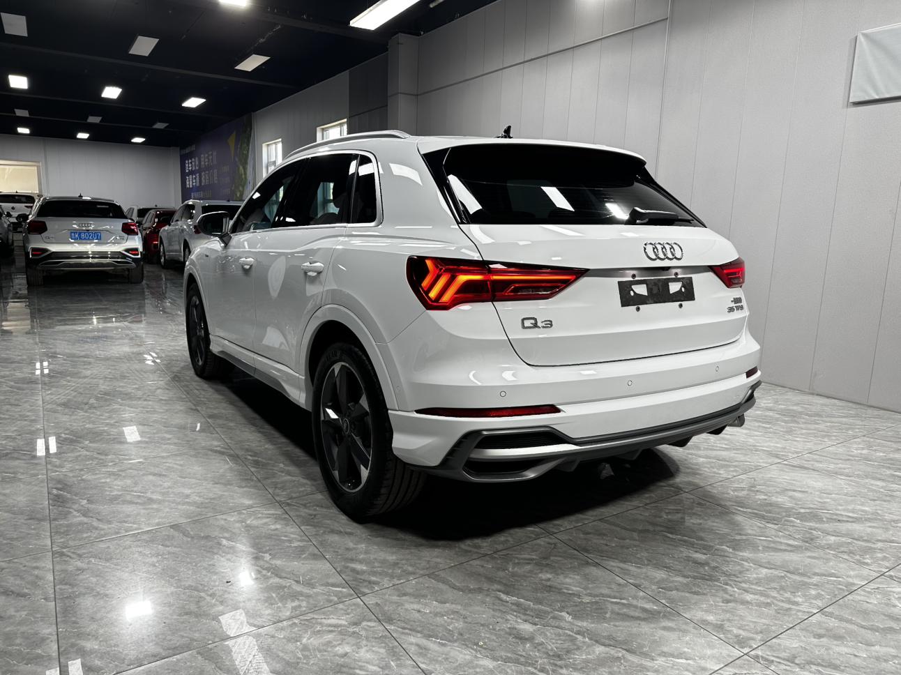 Audi Audi Q3