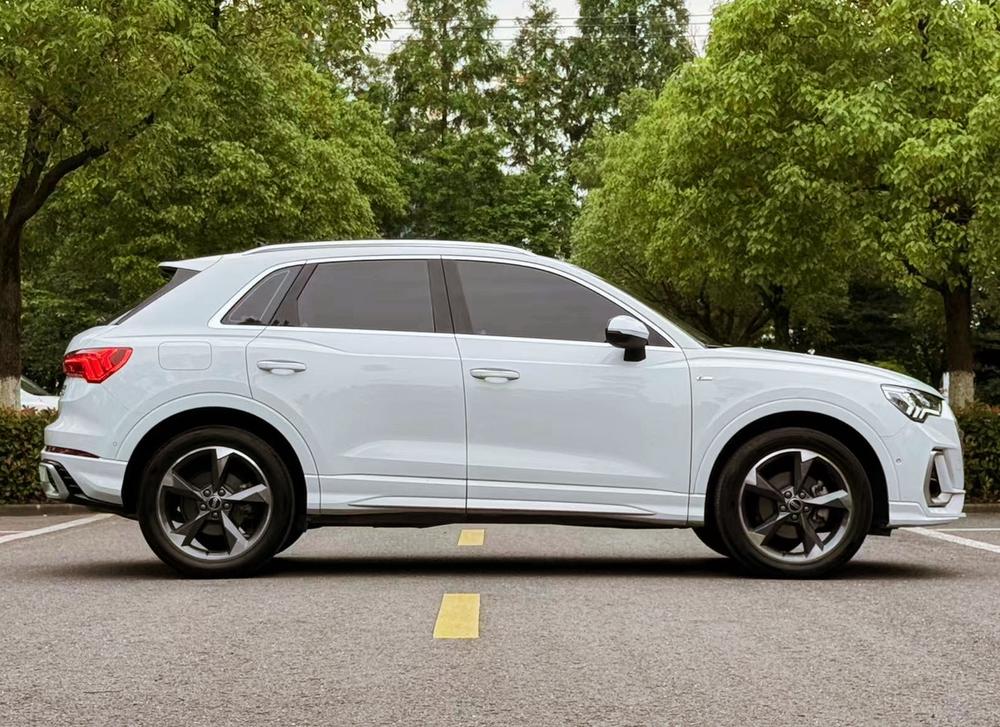 Audi Audi Q3