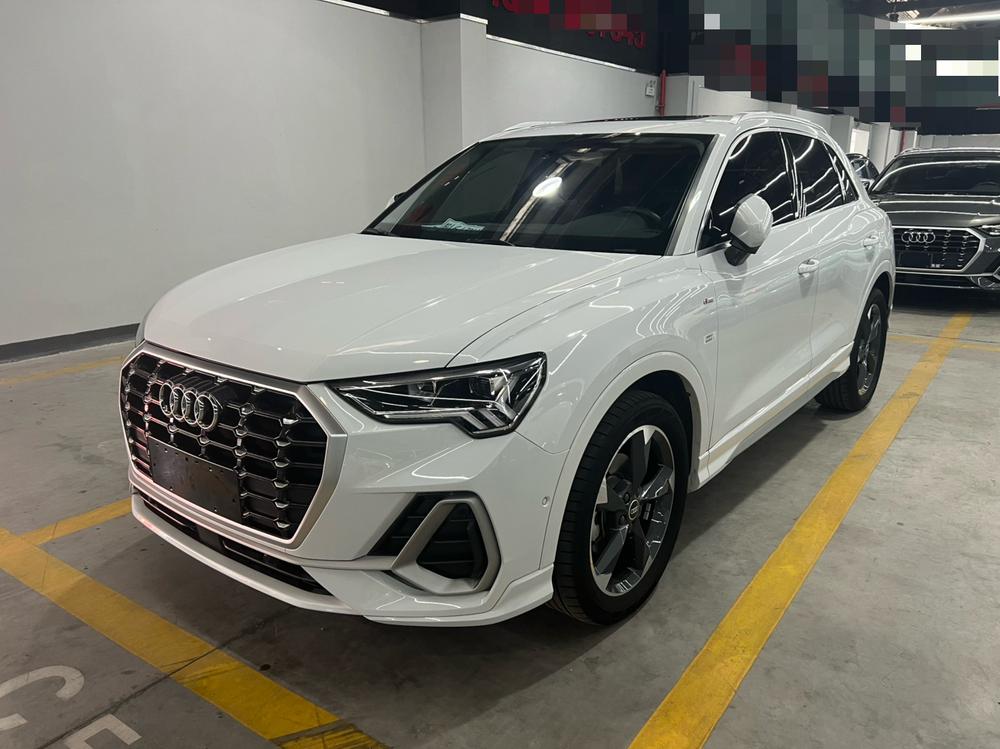 Audi Audi Q3