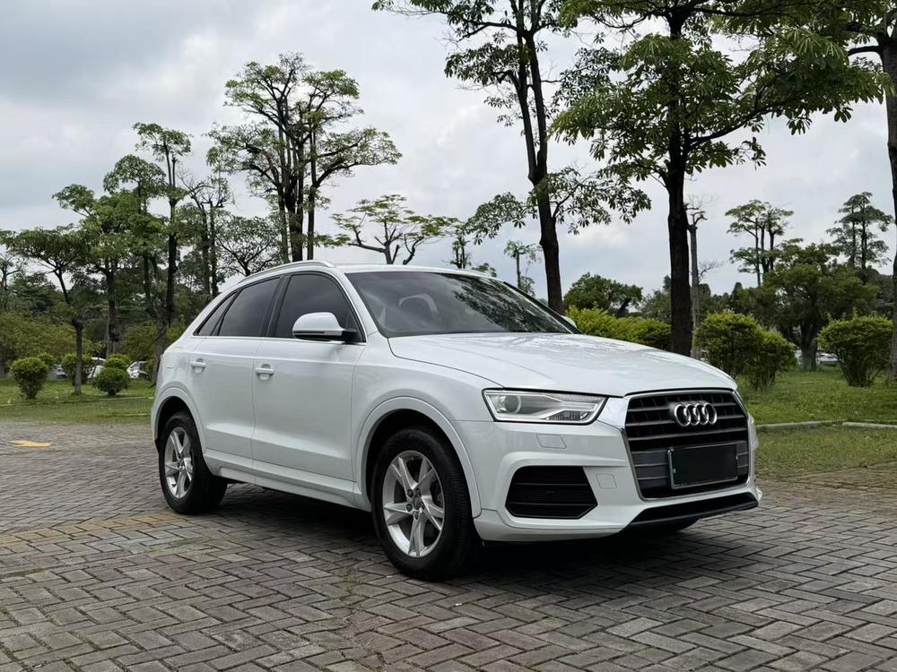 Audi Audi Q3