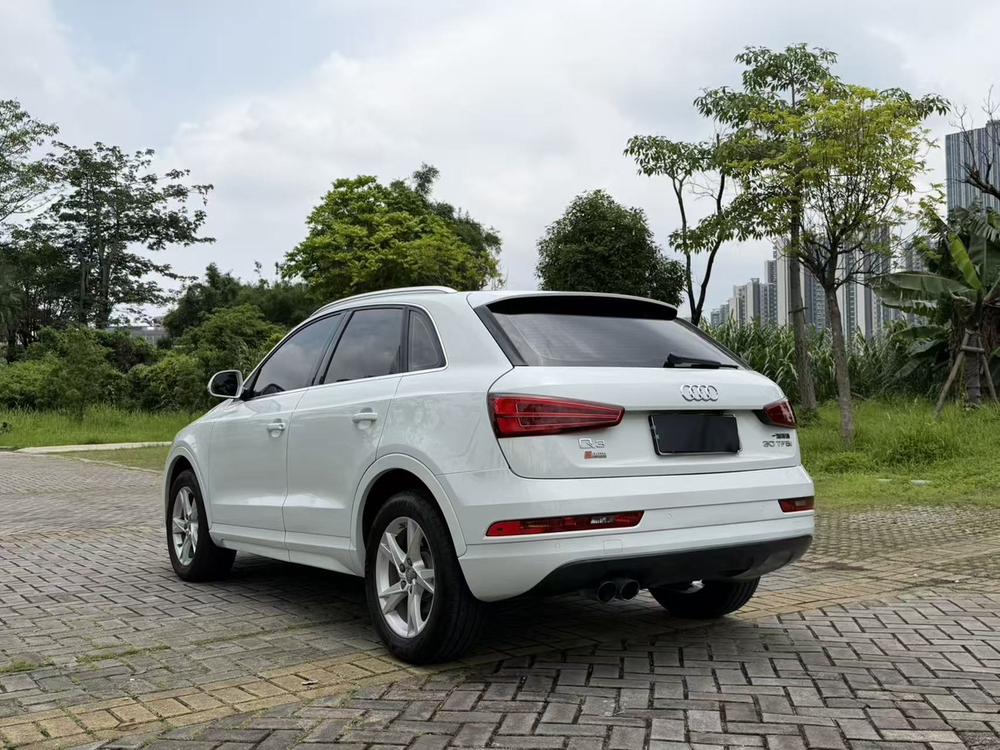 Audi Audi Q3