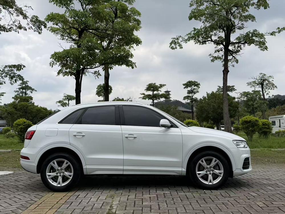 Audi Audi Q3
