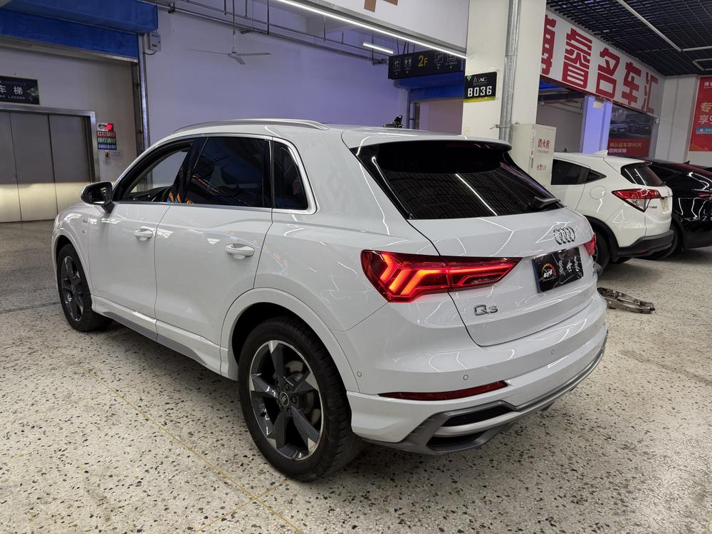 Audi Audi Q3