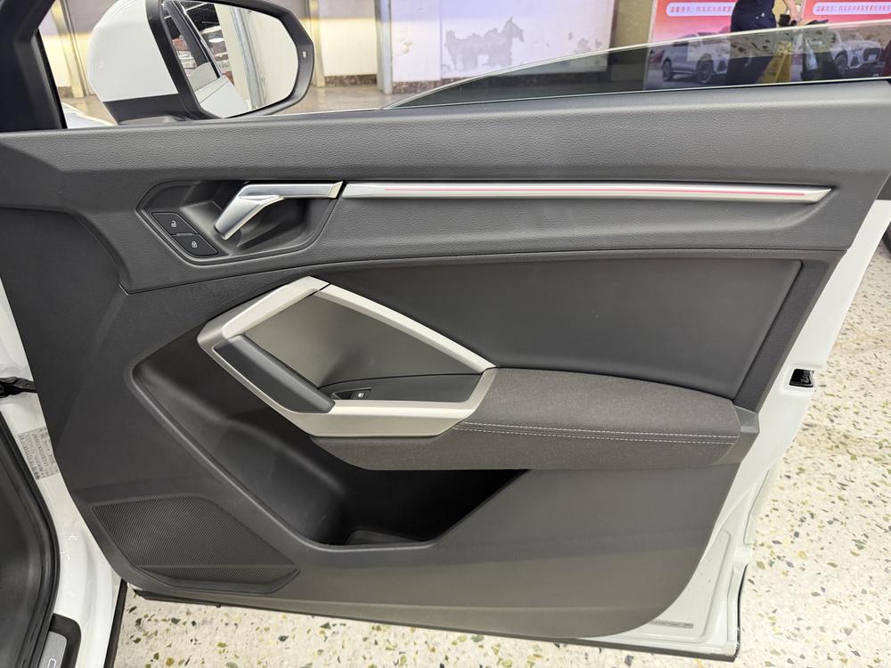 Audi Audi Q3