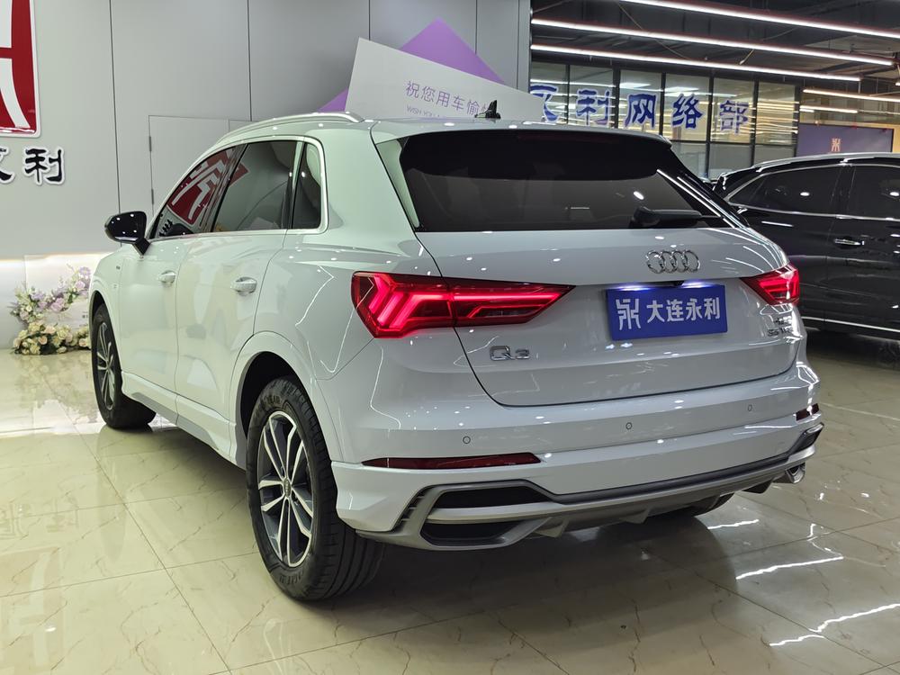 Audi Audi Q3