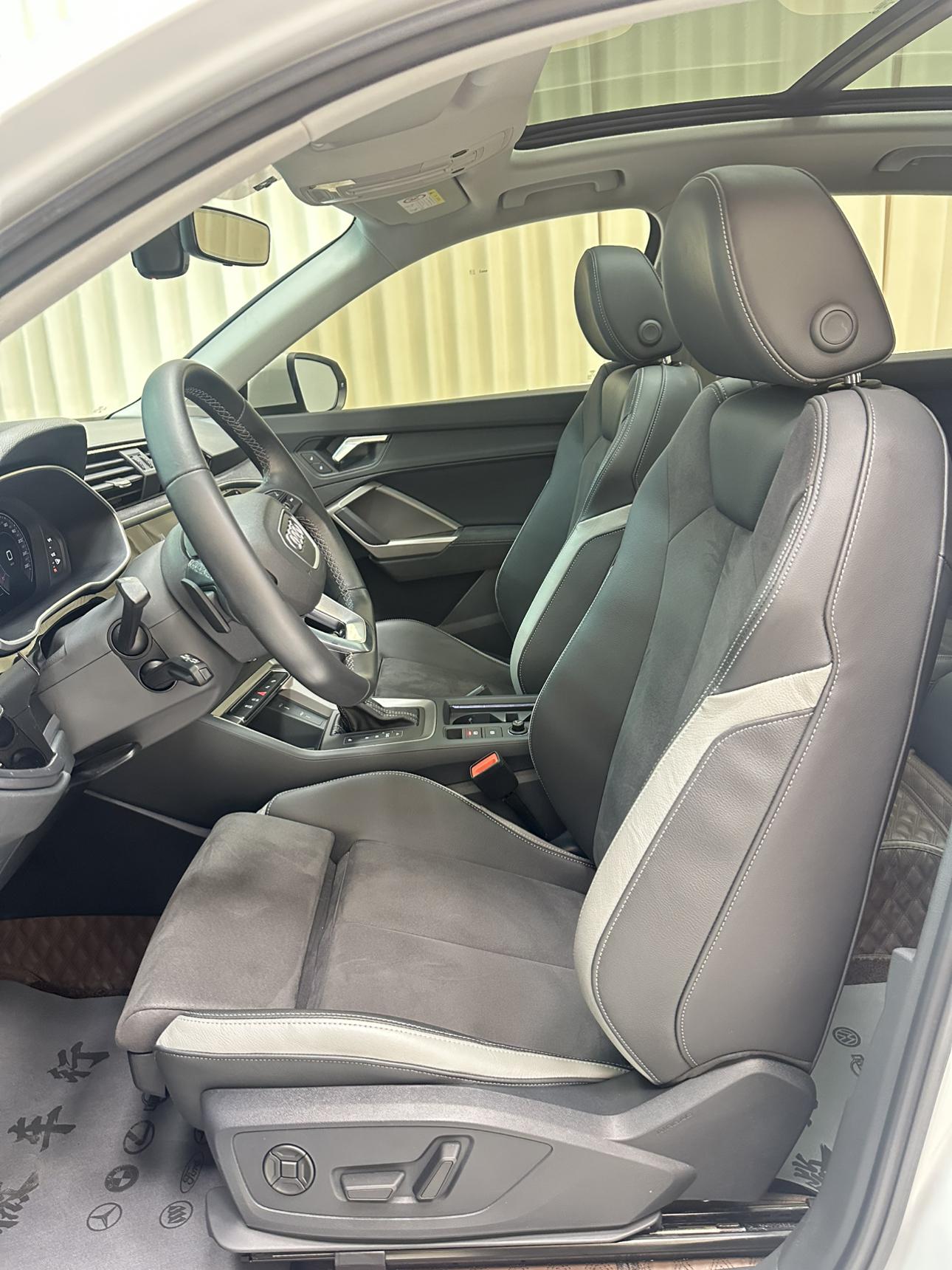 Audi Audi Q3