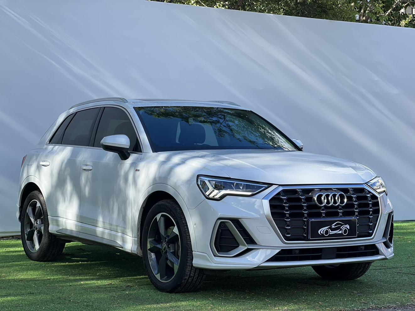 Audi Audi Q3