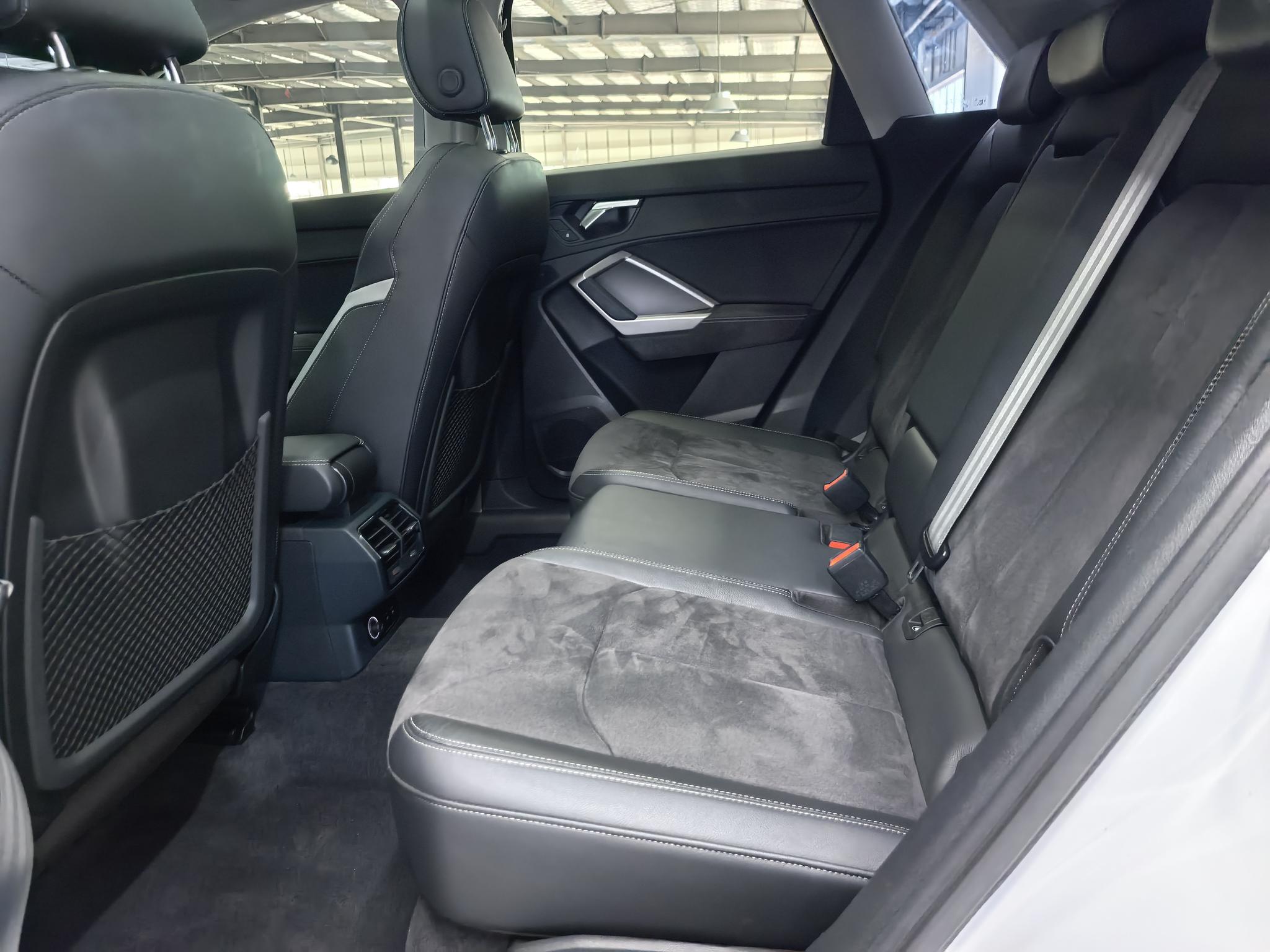 Audi Audi Q3