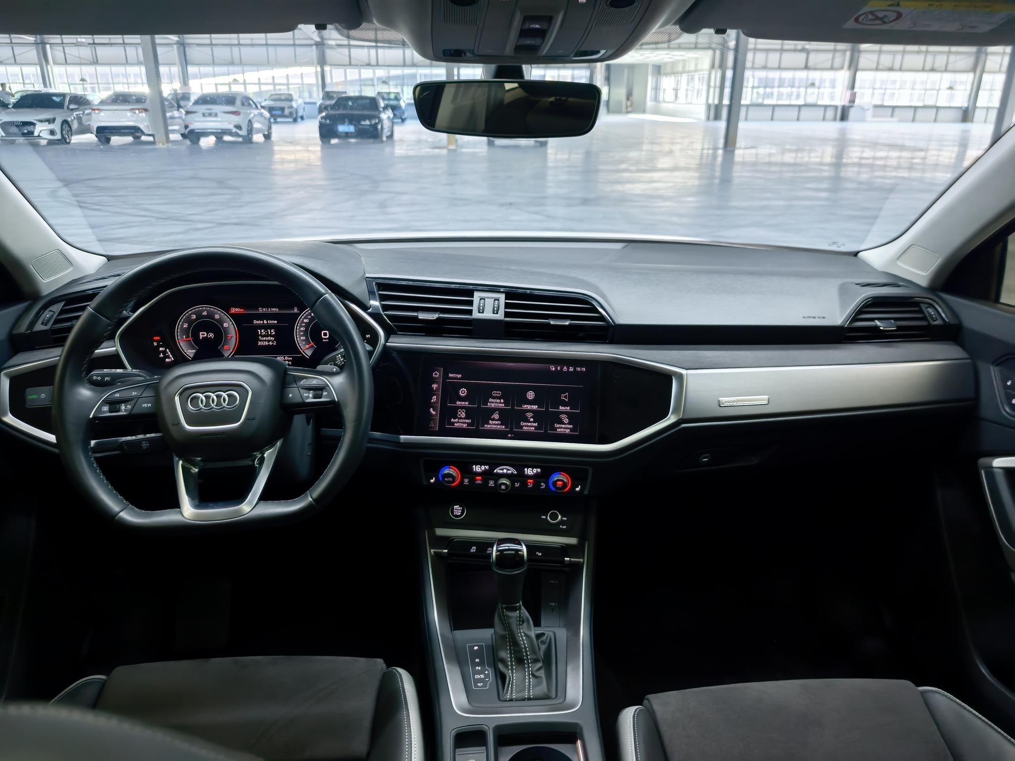 Audi Audi Q3