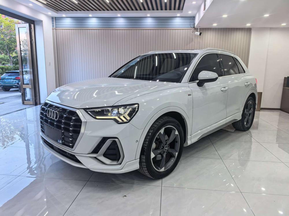 Audi Audi Q3
