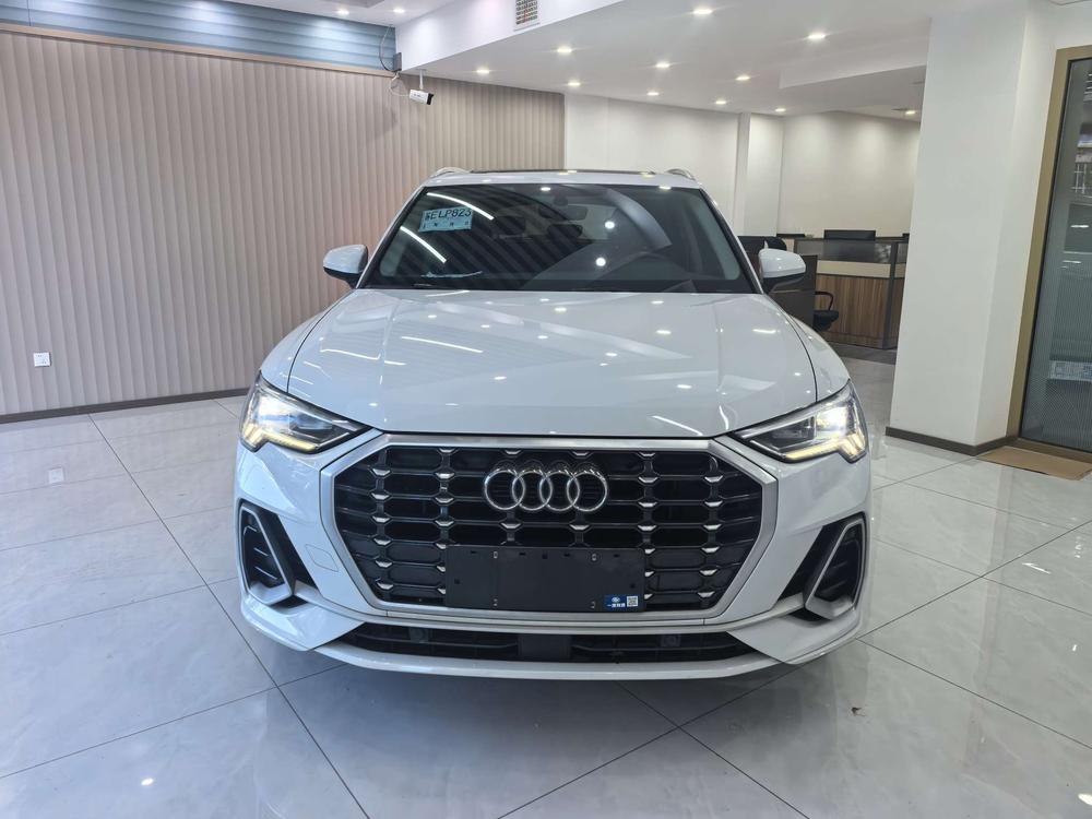 Audi Audi Q3