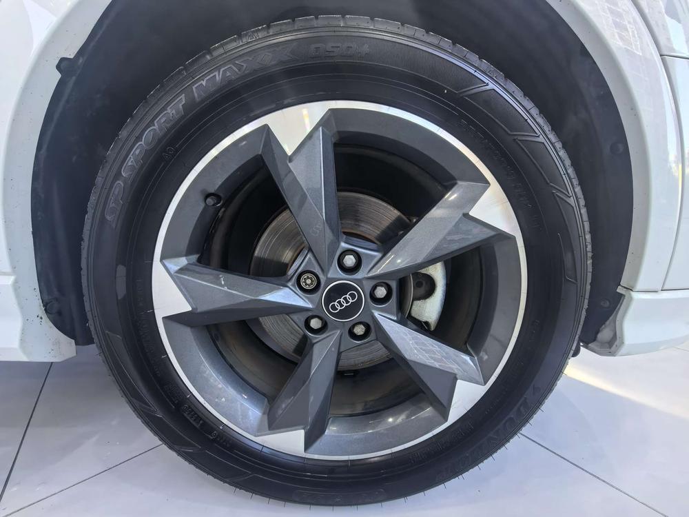 Audi Audi Q3