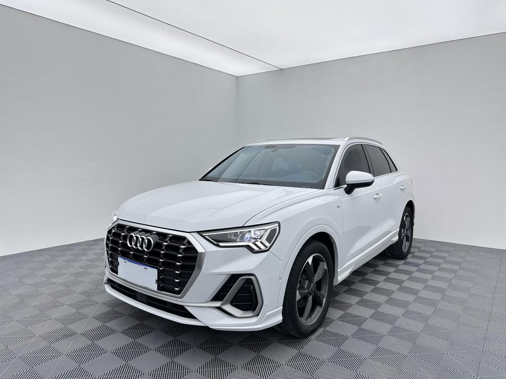 Audi Audi Q3