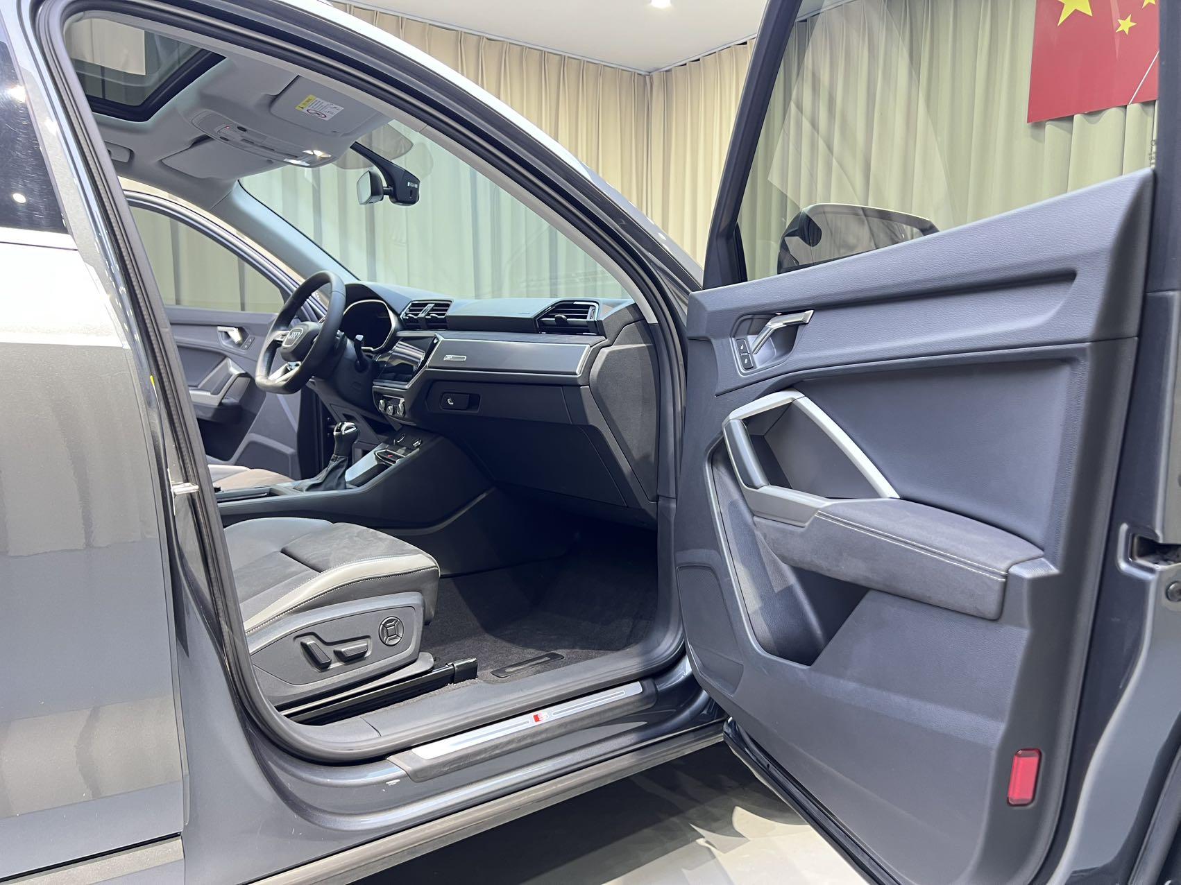 Audi Audi Q3