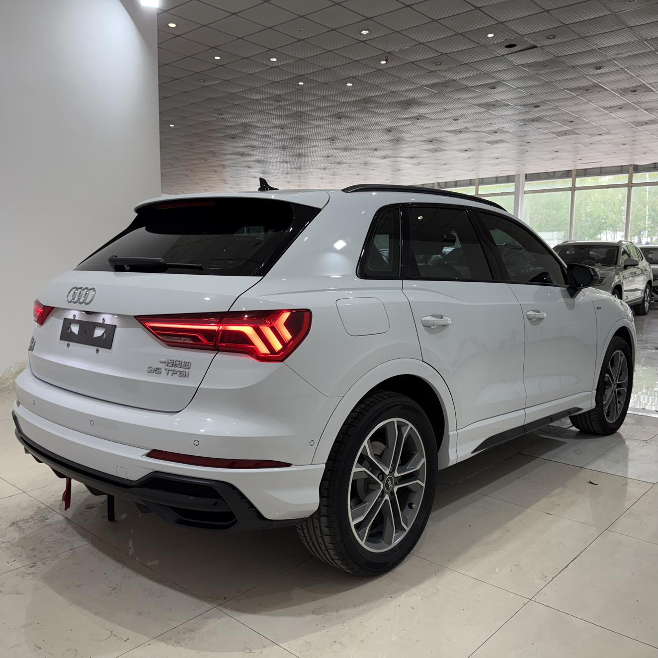 Audi Audi Q3