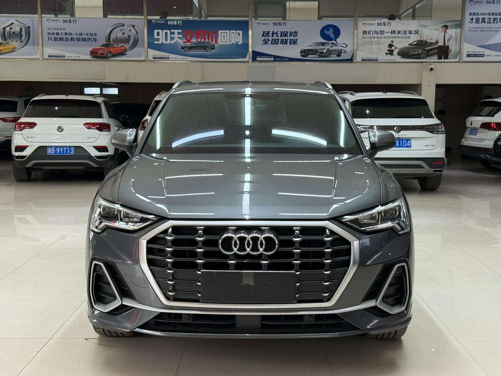Audi Audi Q3