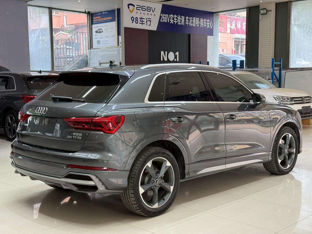 Audi Audi Q3