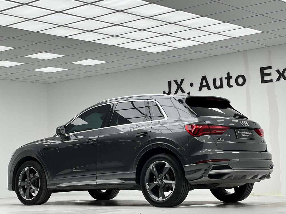 Audi Audi Q3