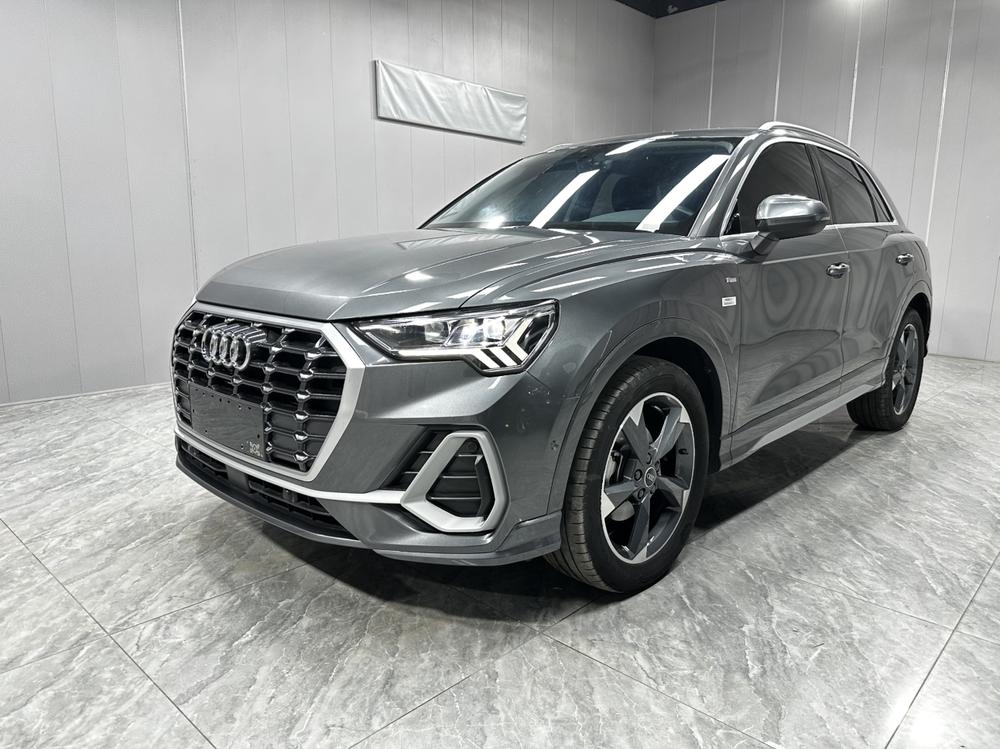 Audi Audi Q3