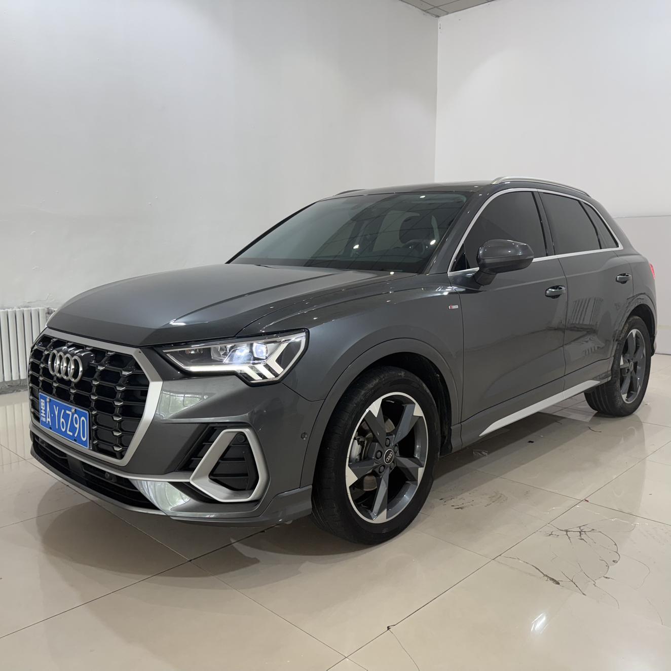 Audi Audi Q3