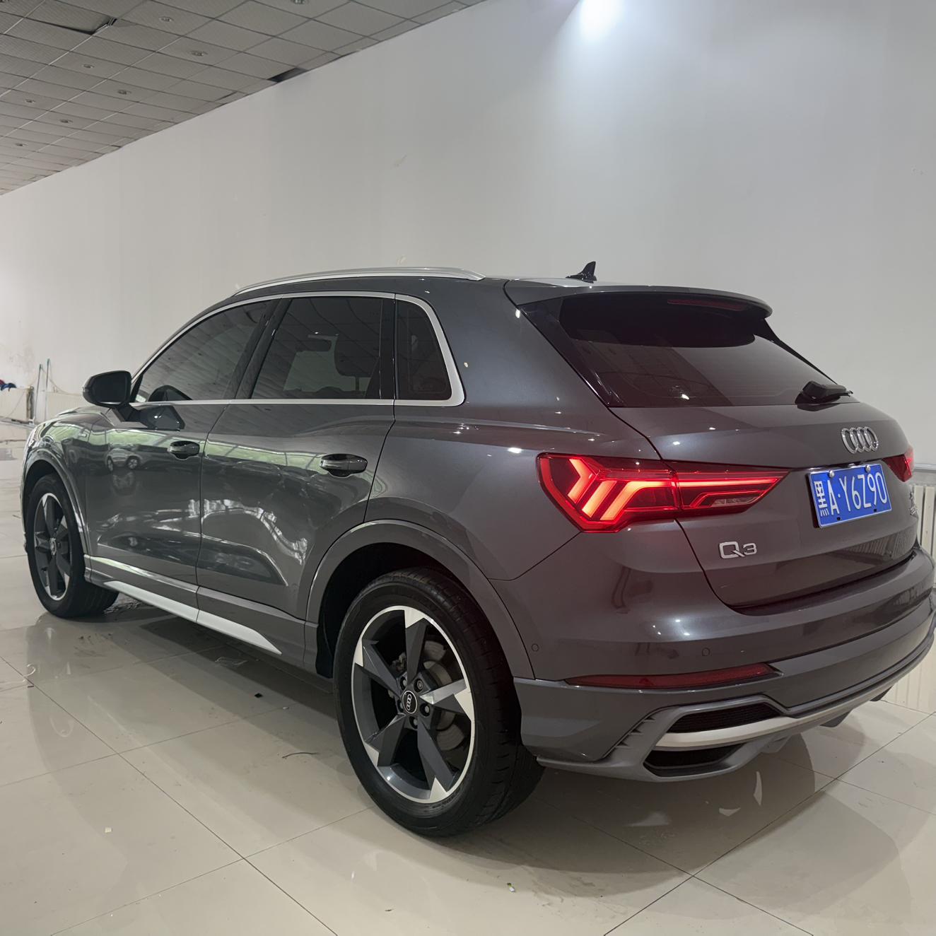 Audi Audi Q3