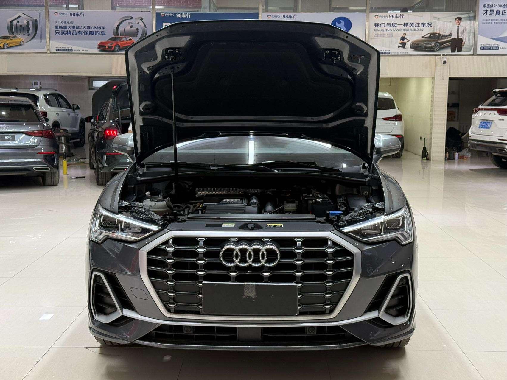 Audi Audi Q3