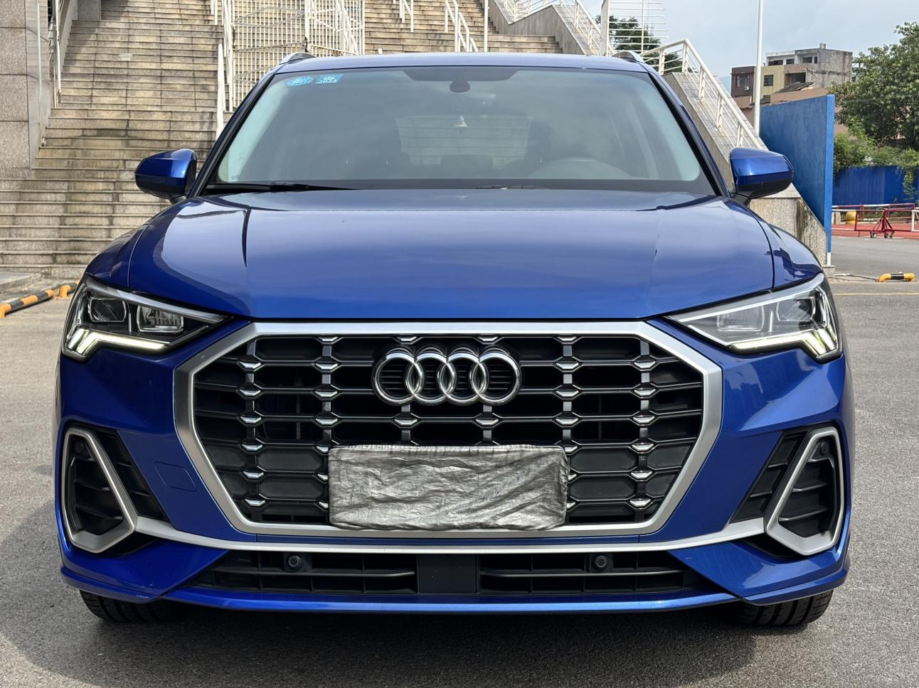 Audi Audi Q3