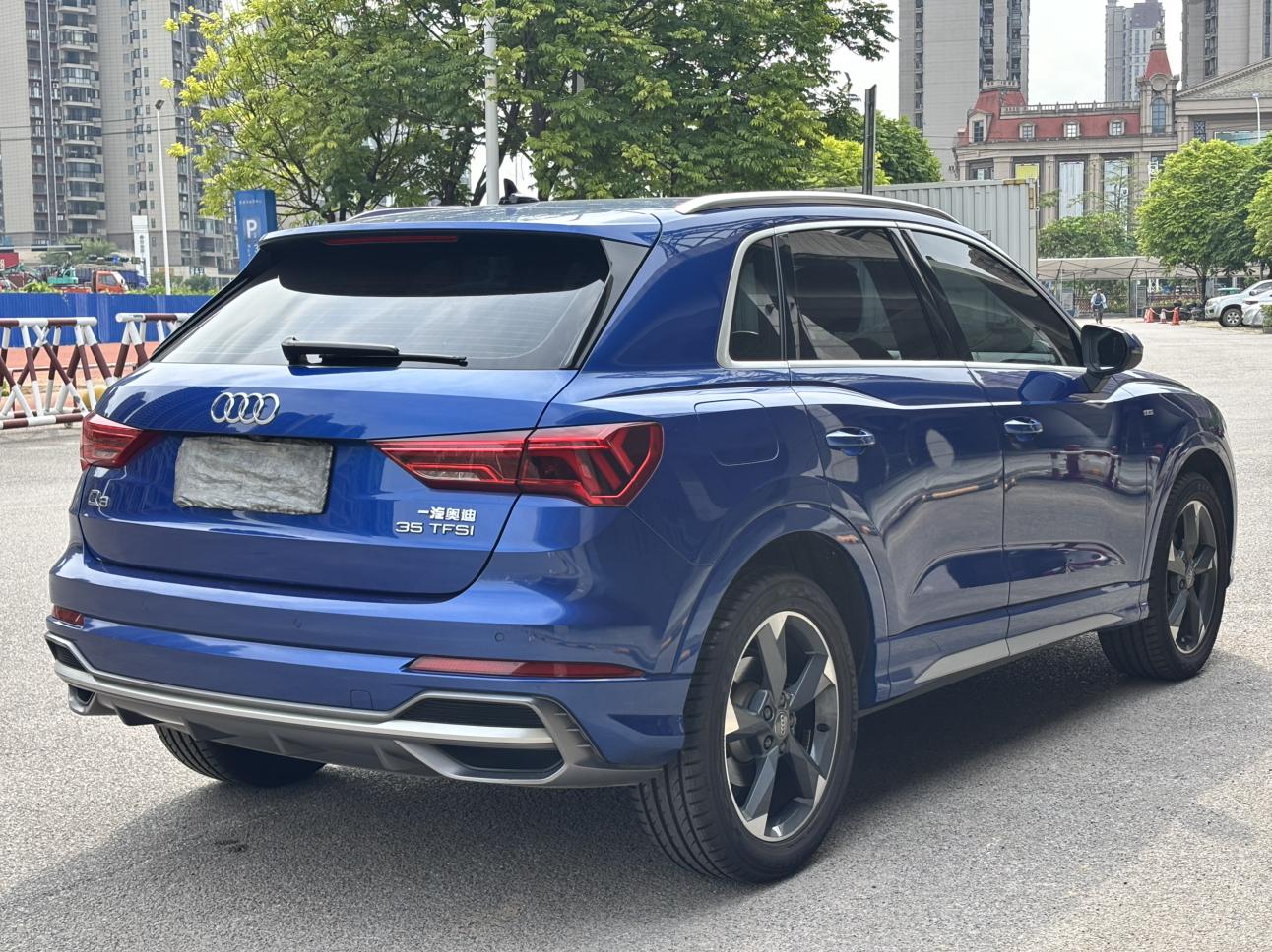 Audi Audi Q3
