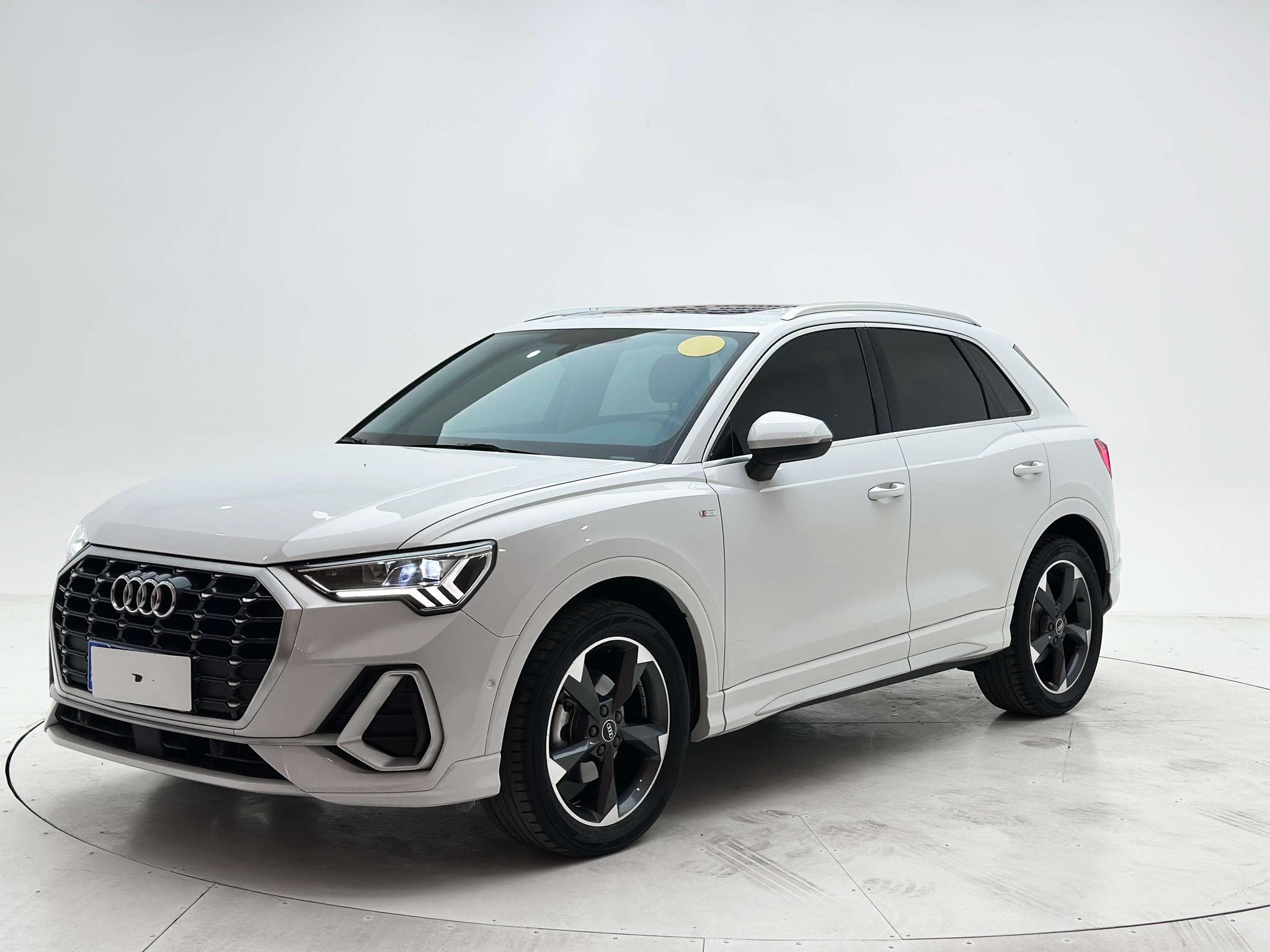 Audi Audi Q3