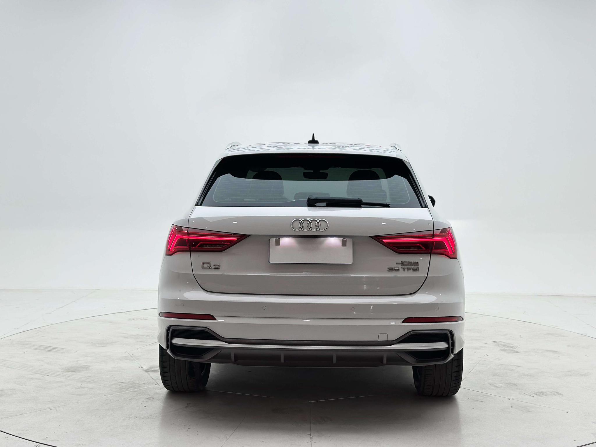 Audi Audi Q3
