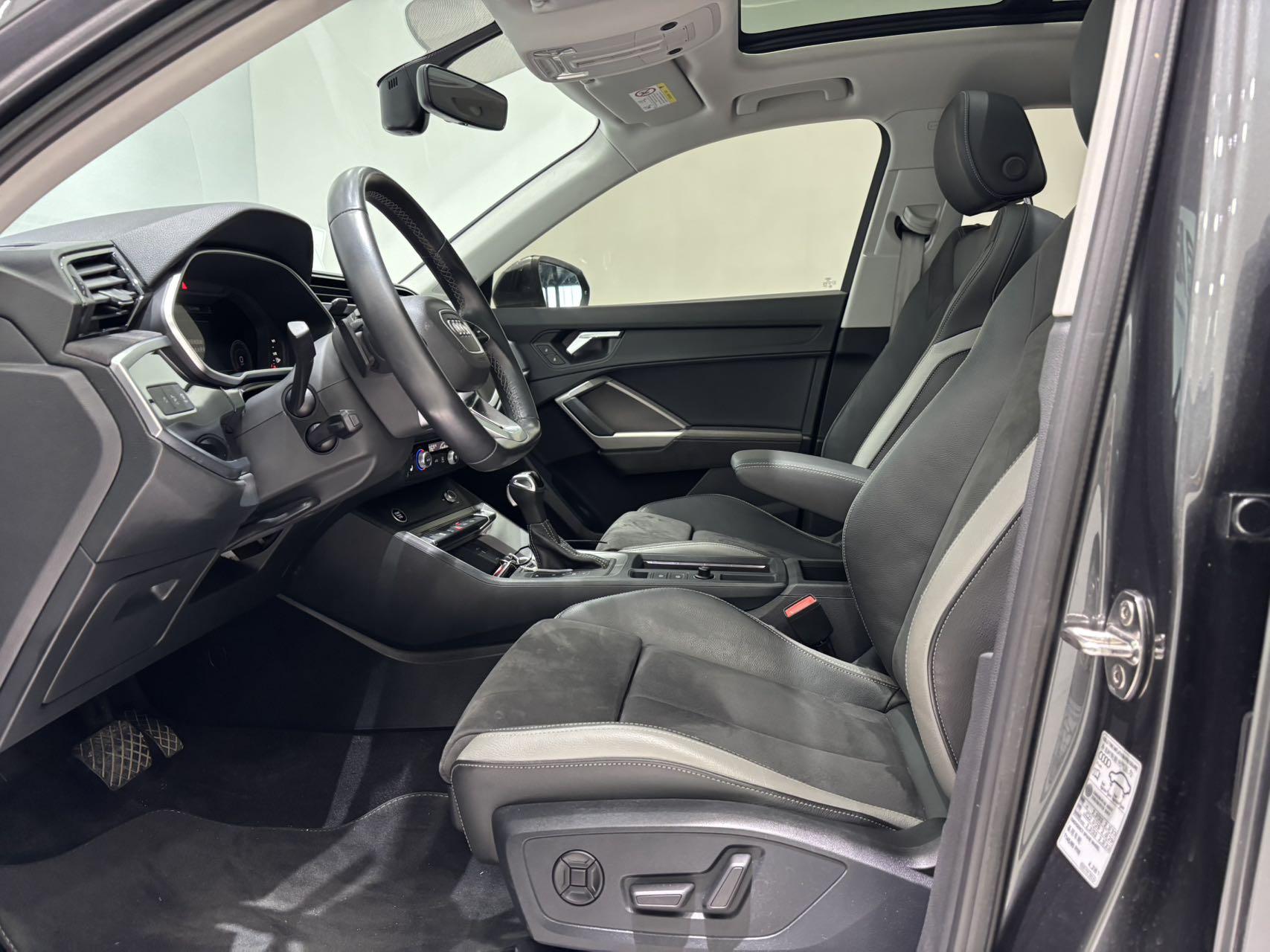 Audi Audi Q3