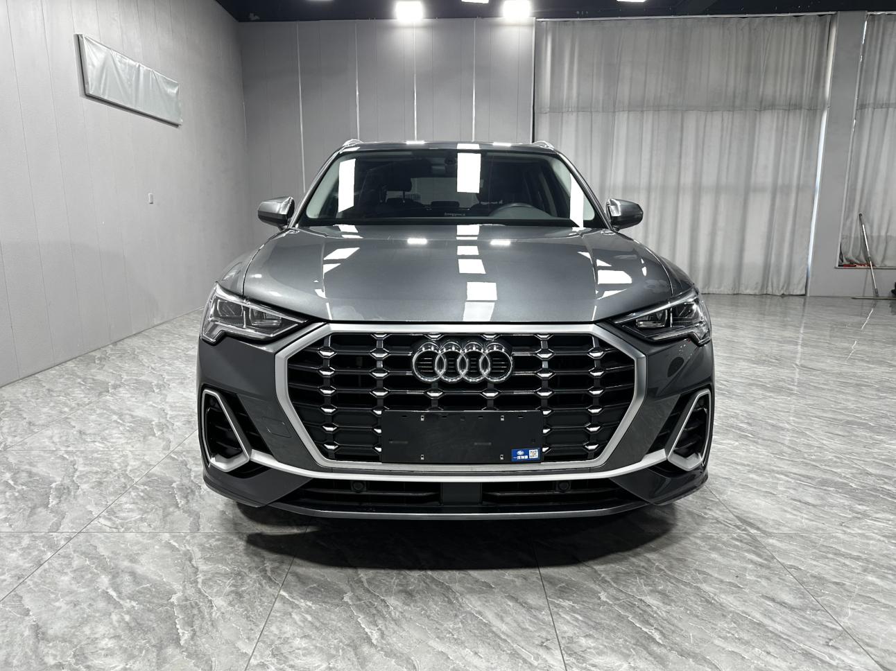 Audi Audi Q3
