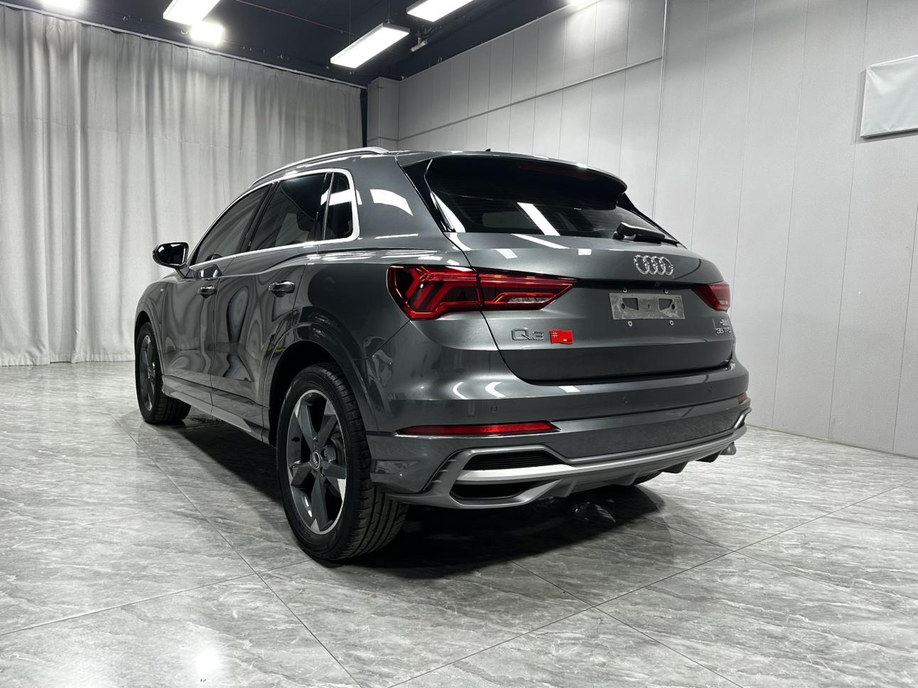 Audi Audi Q3
