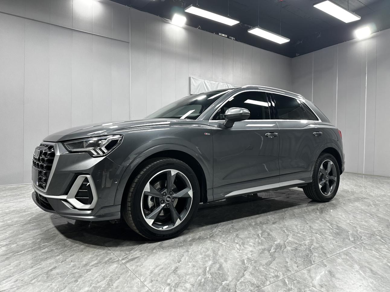 Audi Audi Q3