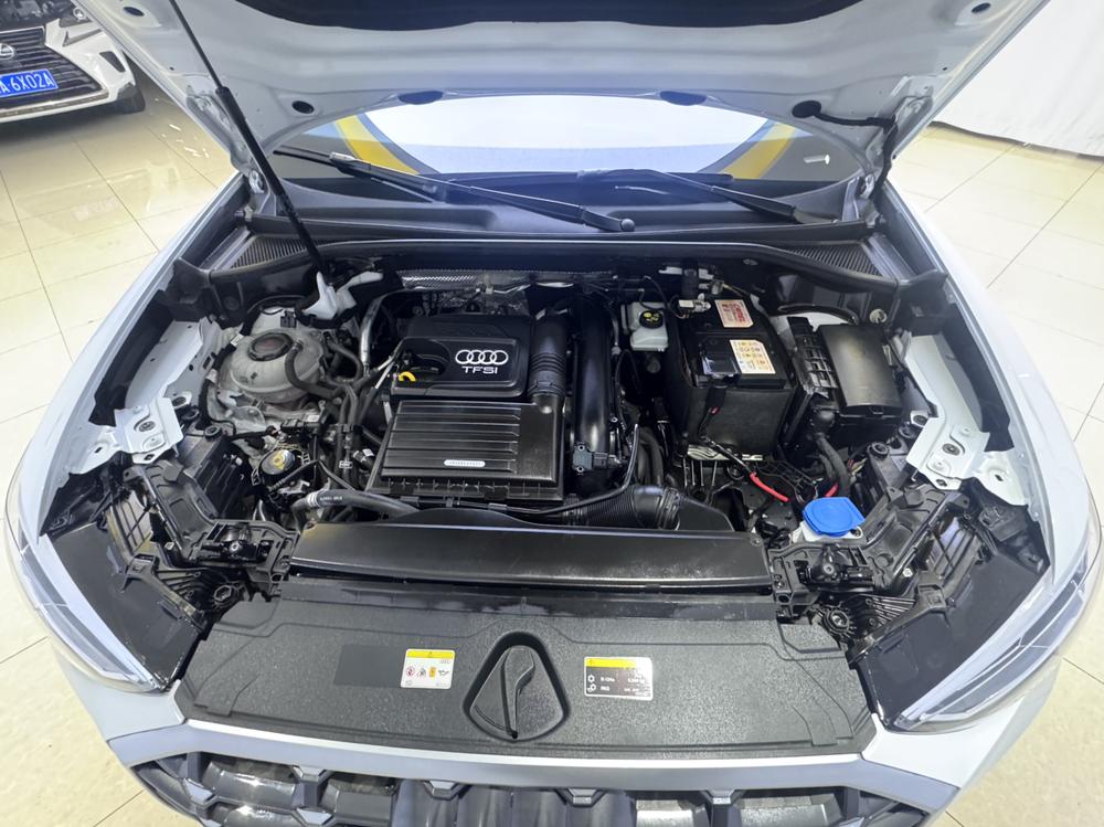Audi Audi Q3