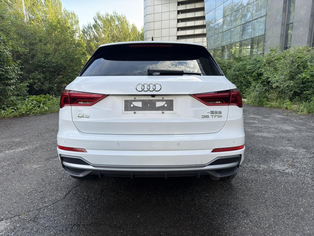 Audi Audi Q3