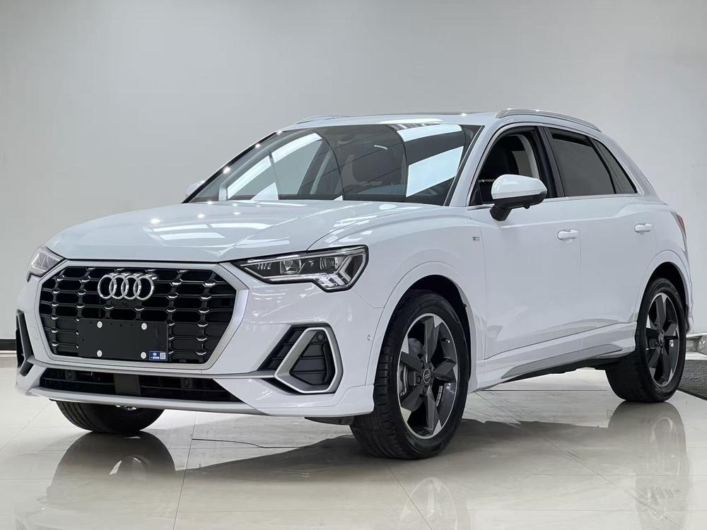 Audi Audi Q3