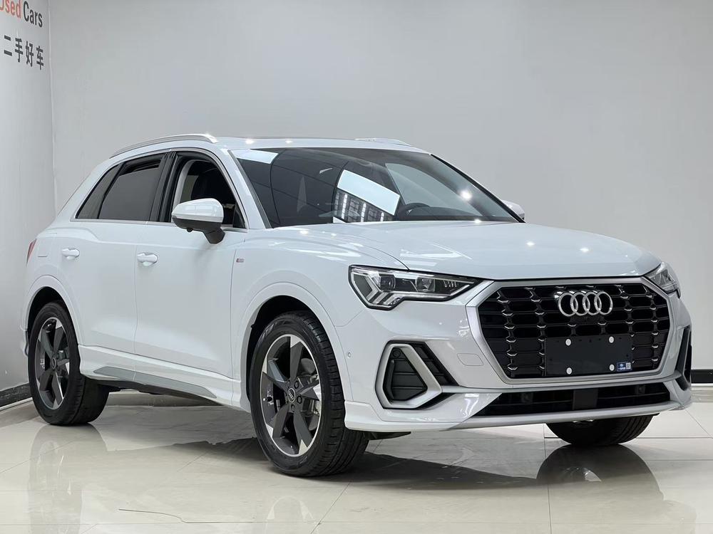 Audi Audi Q3