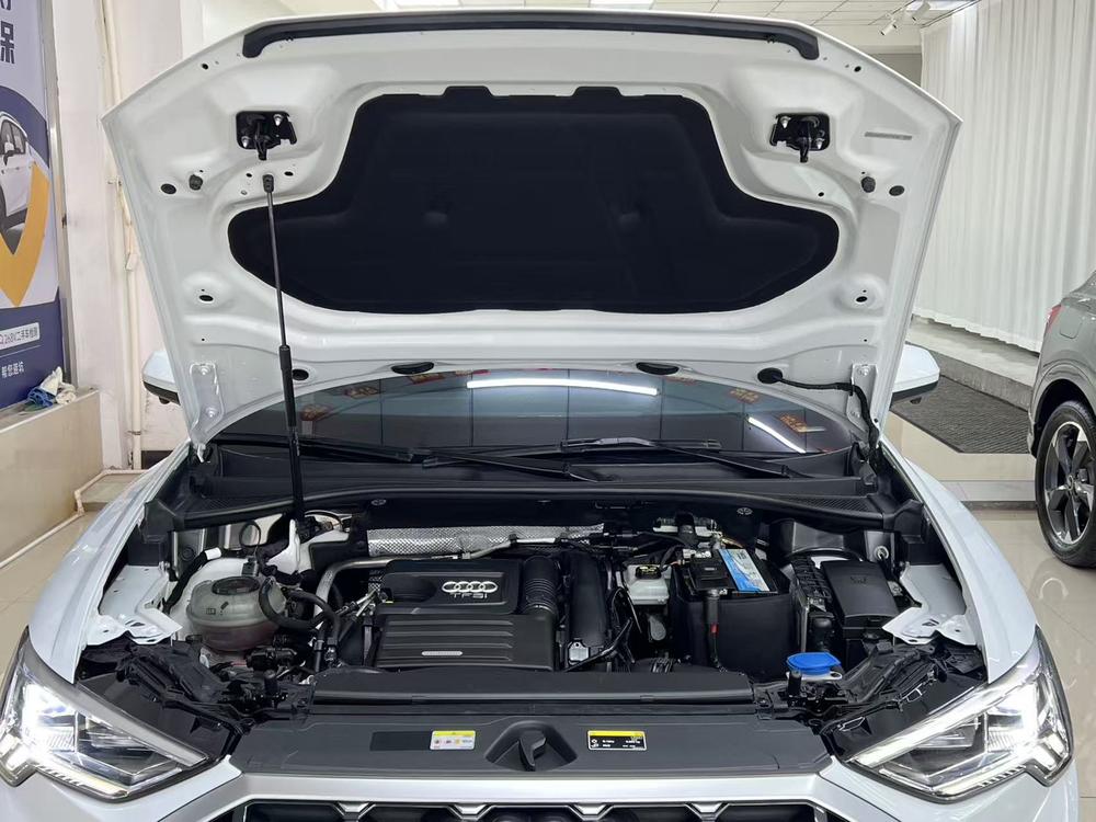 Audi Audi Q3