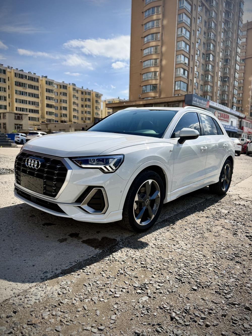 Audi Audi Q3