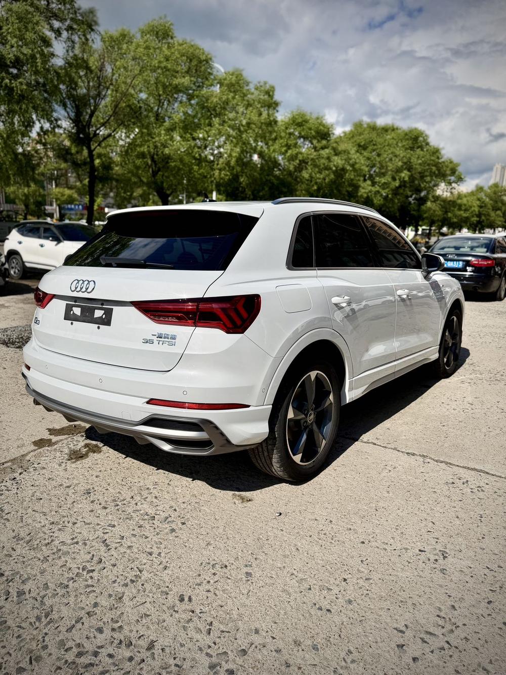 Audi Audi Q3