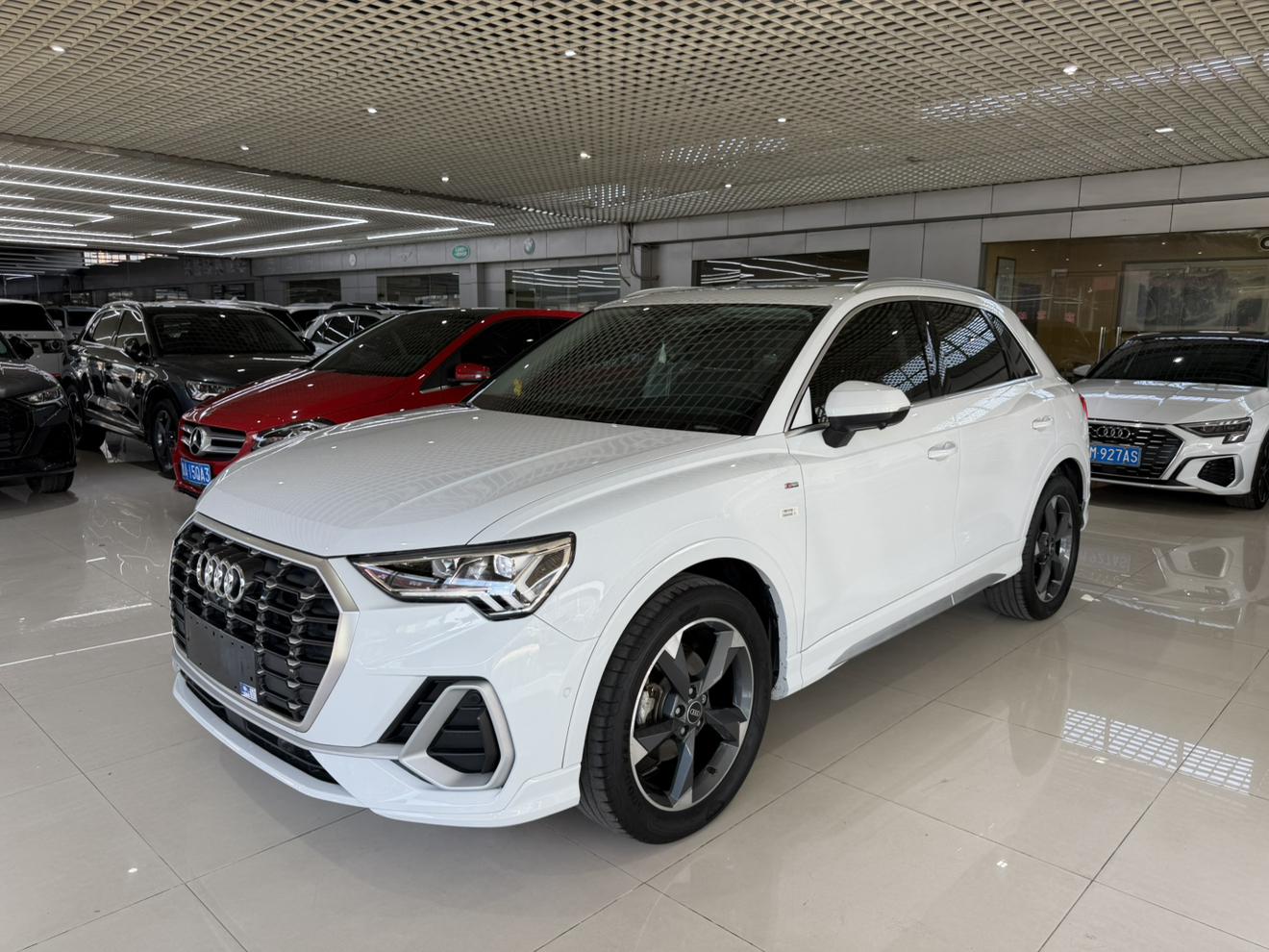 Audi Audi Q3