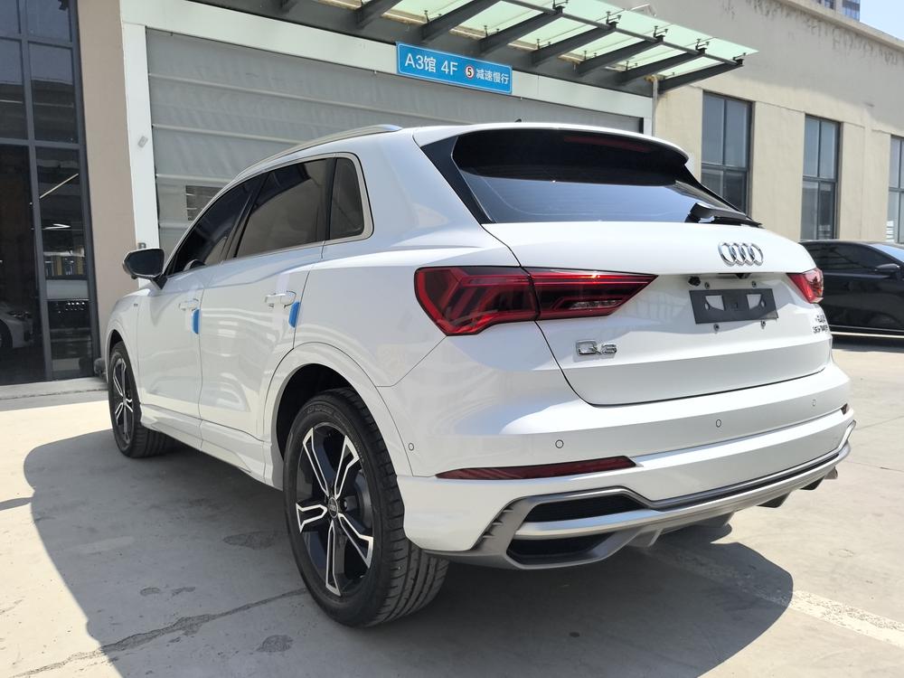 Audi Audi Q3