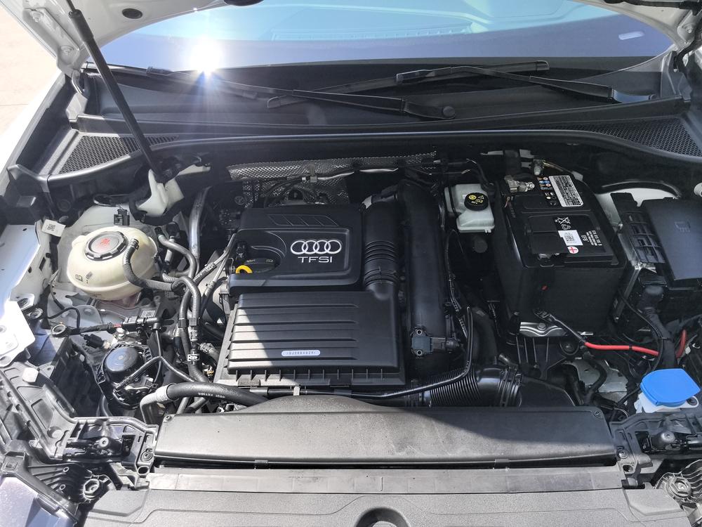 Audi Audi Q3