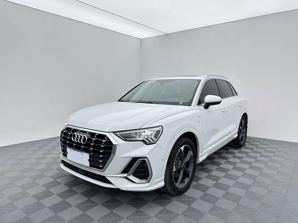 Audi Audi Q3
