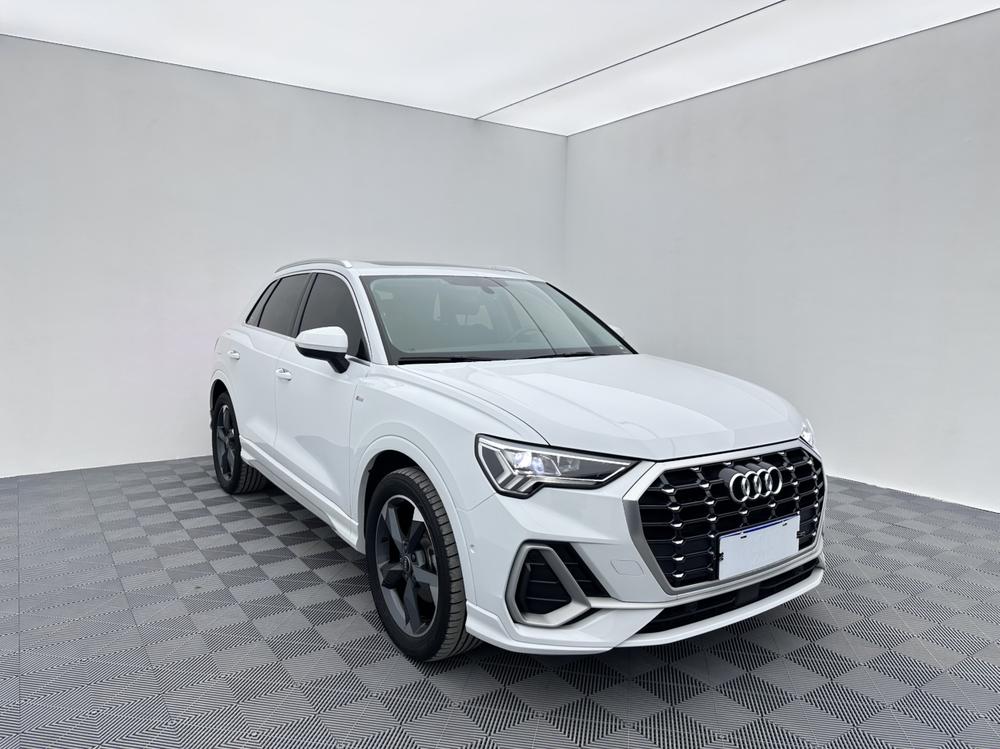 Audi Audi Q3