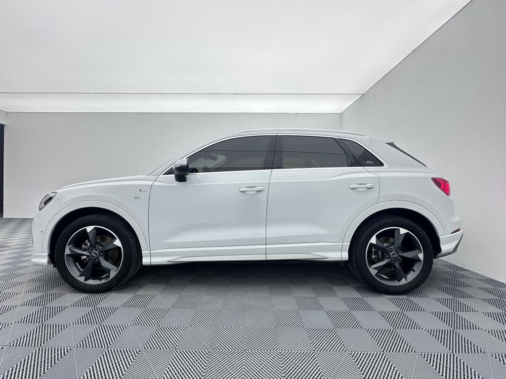 Audi Audi Q3