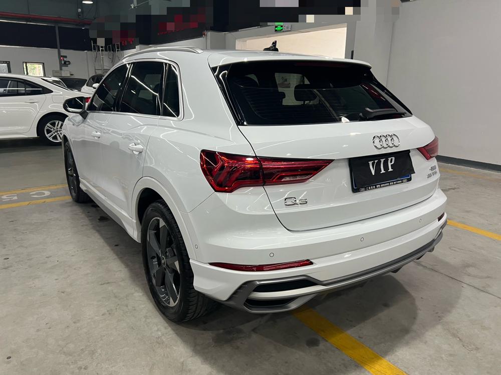 Audi Audi Q3