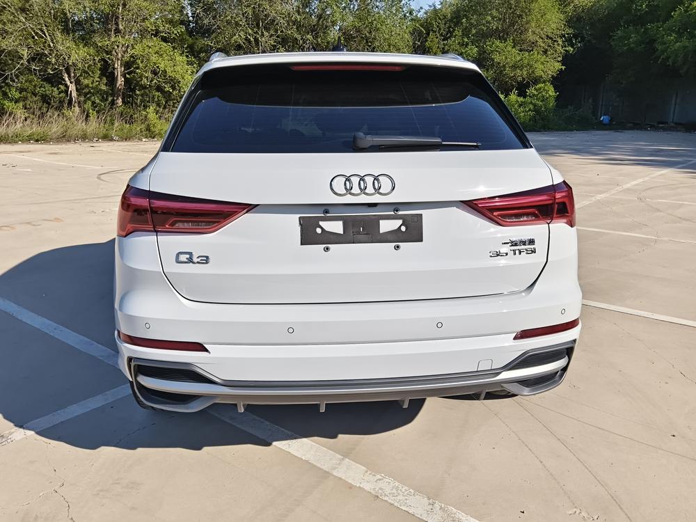 Audi Audi Q3