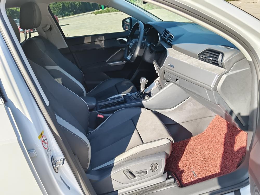 Audi Audi Q3